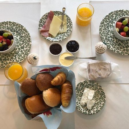 Bed and Breakfast Onder De Boom Gerkesklooster Zewnętrze zdjęcie